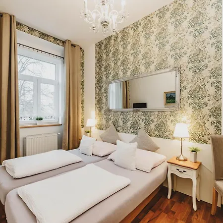Hotel Grand 3*